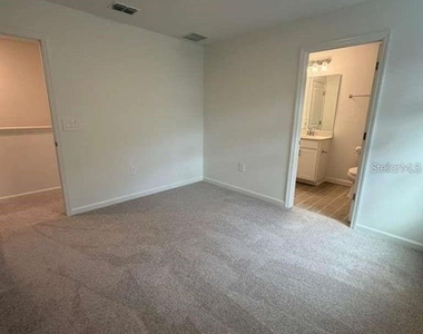 3692 Se 37th Court - Photo Thumbnail 28