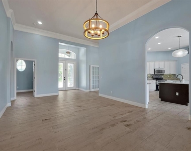 231 Lakay Place - Photo Thumbnail 5