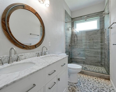 231 Lakay Place - Photo Thumbnail 27