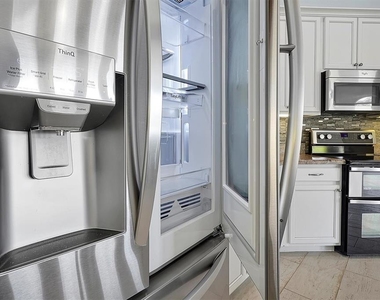231 Lakay Place - Photo Thumbnail 9
