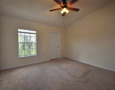 6530 Swissco Drive - Photo Thumbnail 4