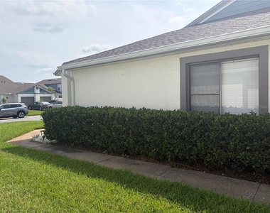 31 Lakepointe Circle - Photo Thumbnail 4