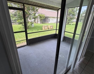31 Lakepointe Circle - Photo Thumbnail 13