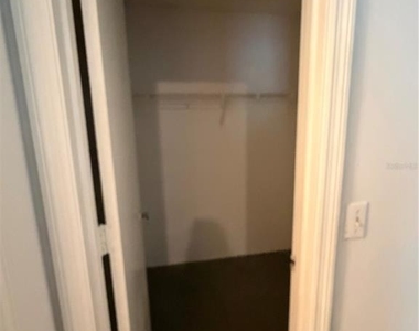 31 Lakepointe Circle - Photo Thumbnail 14