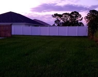 4706 Mackerel Drive - Photo Thumbnail 3