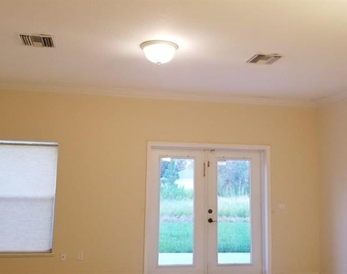 4706 Mackerel Drive - Photo Thumbnail 8