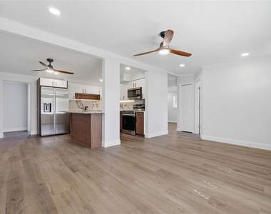 4505 Cottonwood Drive - Photo Thumbnail 22