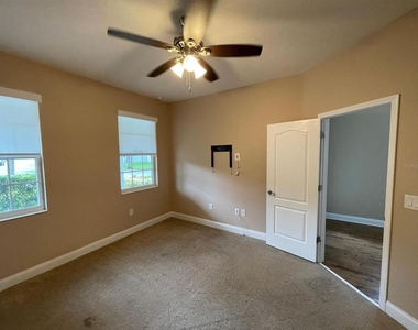 2745 Peony Drive - Photo Thumbnail 11