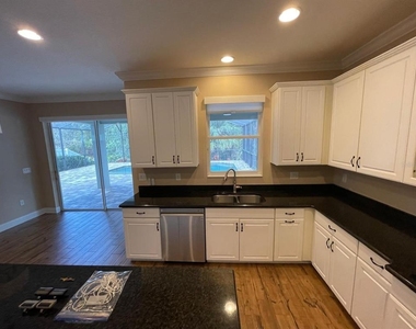 2745 Peony Drive - Photo Thumbnail 8