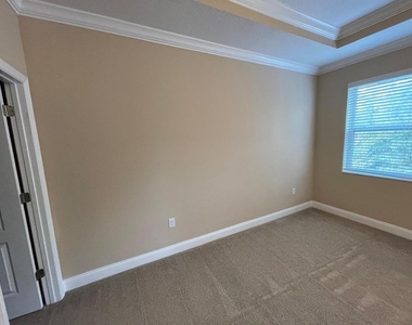 2745 Peony Drive - Photo Thumbnail 21