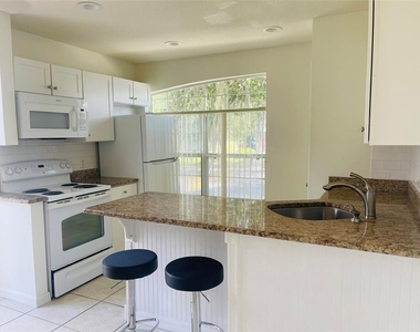506 Caribbean Drive - Photo Thumbnail 4