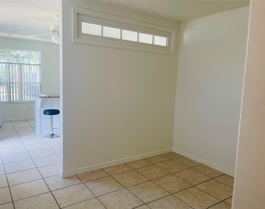 506 Caribbean Drive - Photo Thumbnail 8