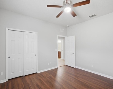 2772 Mead Avenue - Photo Thumbnail 24