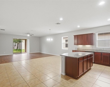 2772 Mead Avenue - Photo Thumbnail 5