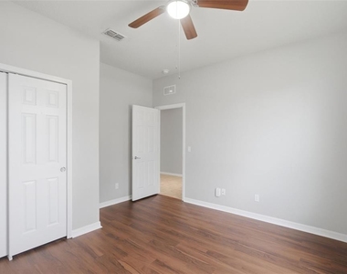 2772 Mead Avenue - Photo Thumbnail 26