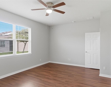 2772 Mead Avenue - Photo Thumbnail 39