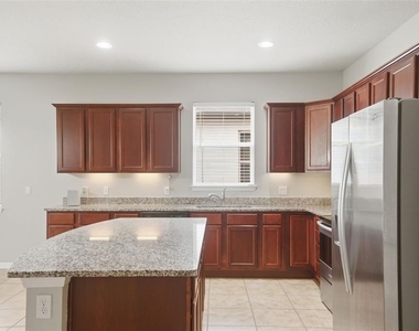 2772 Mead Avenue - Photo Thumbnail 7