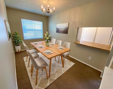 4148 Pershing Pointe Place - Photo Thumbnail 8