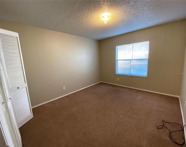 4148 Pershing Pointe Place - Photo Thumbnail 21
