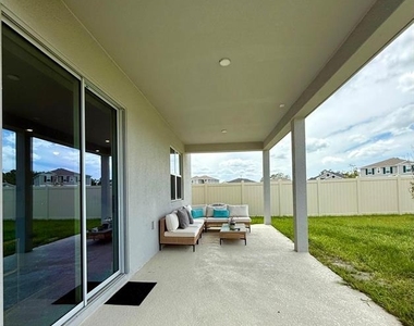 16522 Brook Isle Way - Photo Thumbnail 16