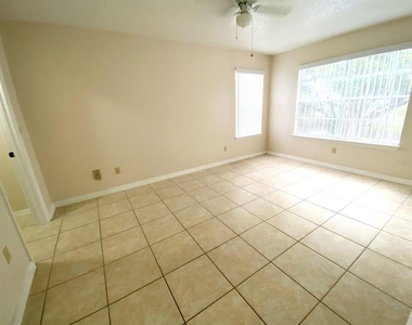 2550 N Alafaya Trail - Photo Thumbnail 8