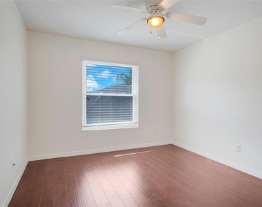 12661 Enclave Drive - Photo Thumbnail 11