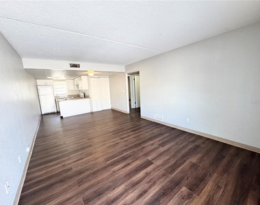 1229 Kennedy Road - Photo Thumbnail 2