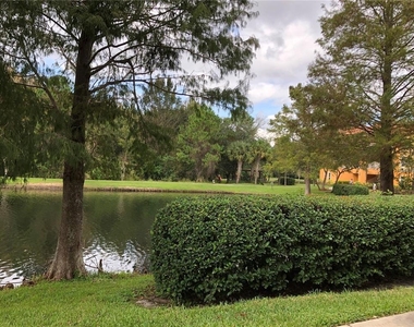 5475 Vineland Road - Photo Thumbnail 30