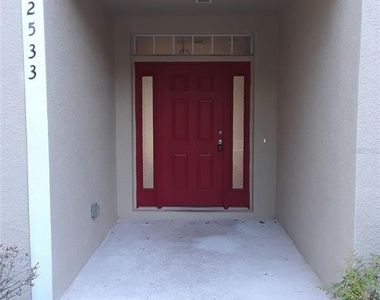 2533 Old Kent Circle - Photo Thumbnail 1