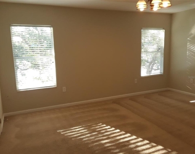 2533 Old Kent Circle - Photo Thumbnail 31
