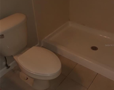 2533 Old Kent Circle - Photo Thumbnail 12