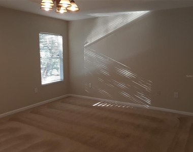 2533 Old Kent Circle - Photo Thumbnail 27