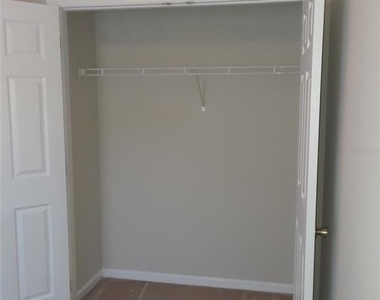 2533 Old Kent Circle - Photo Thumbnail 23