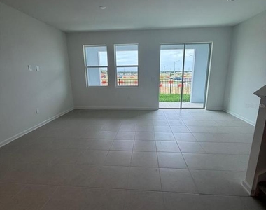 3106 Kurtz Terrace - Photo Thumbnail 2