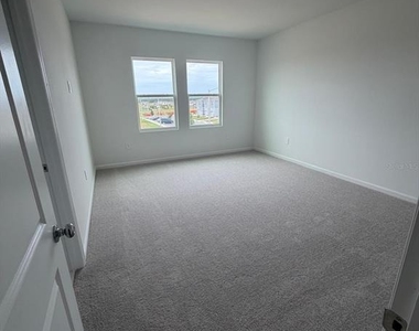 3106 Kurtz Terrace - Photo Thumbnail 13