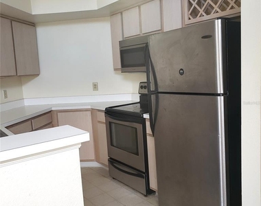 7300 Westpointe Boulevard - Photo Thumbnail 24