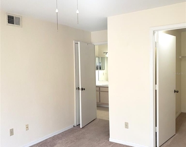 7300 Westpointe Boulevard - Photo Thumbnail 14