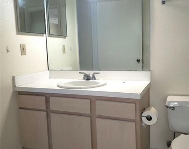 7300 Westpointe Boulevard - Photo Thumbnail 20