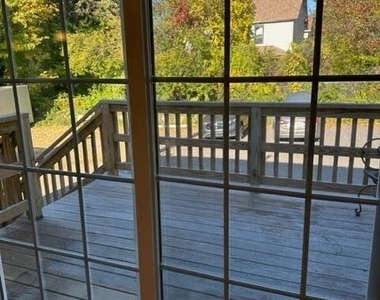 1313 Madison Avenue - Photo Thumbnail 7