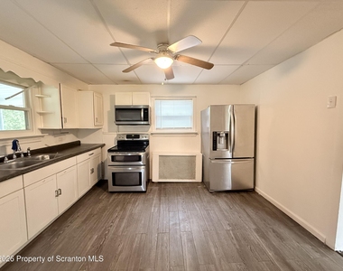 2920 Marvine Avenue - Photo Thumbnail 7