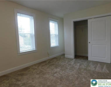 68 W Union Boulevard - Photo Thumbnail 29
