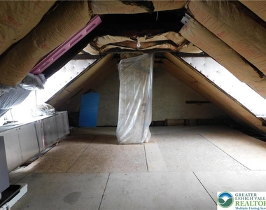 68 W Union Boulevard - Photo Thumbnail 31