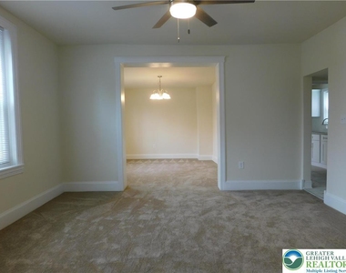 68 W Union Boulevard - Photo Thumbnail 7
