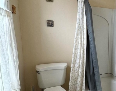 417 Linden Street - Photo Thumbnail 19