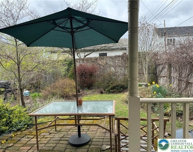 417 Linden Street - Photo Thumbnail 28