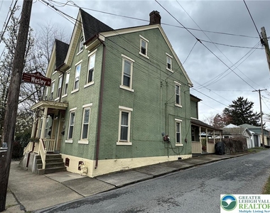 417 Linden Street - Photo Thumbnail 29