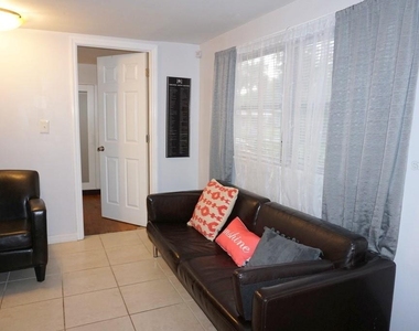 1157 41st Street - Photo Thumbnail 8