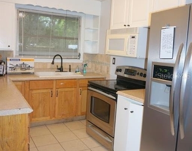 1157 41st Street - Photo Thumbnail 4