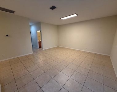 342 Fairway Isles Lane - Photo Thumbnail 9