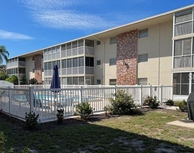 3751 S School Avenue - Photo Thumbnail 3